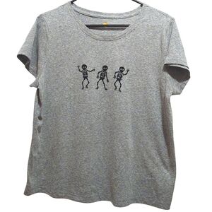 Women's Comfortable Gray Dancing Skeletons Short Sleeve t-shirt XL